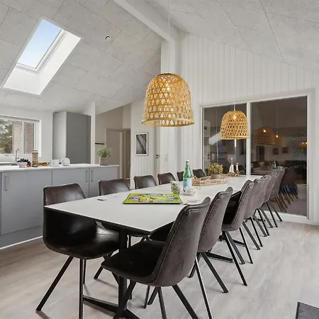 5 Bedroom Beautiful In Romo Dom wakacyjny